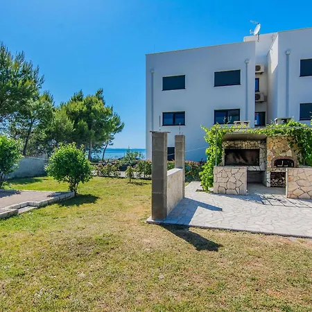 House Kurta Vakantiehuis *